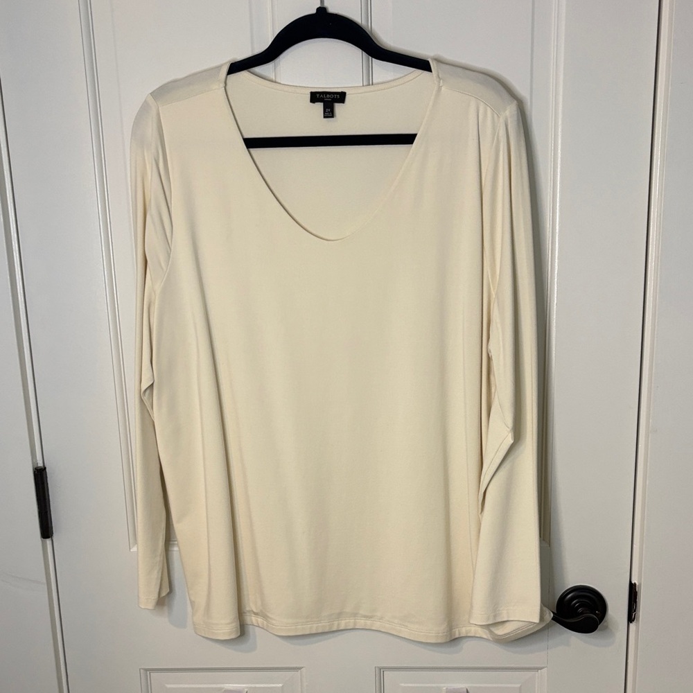 Talbots Size 2X Cream Long Sleeve V-neck Top